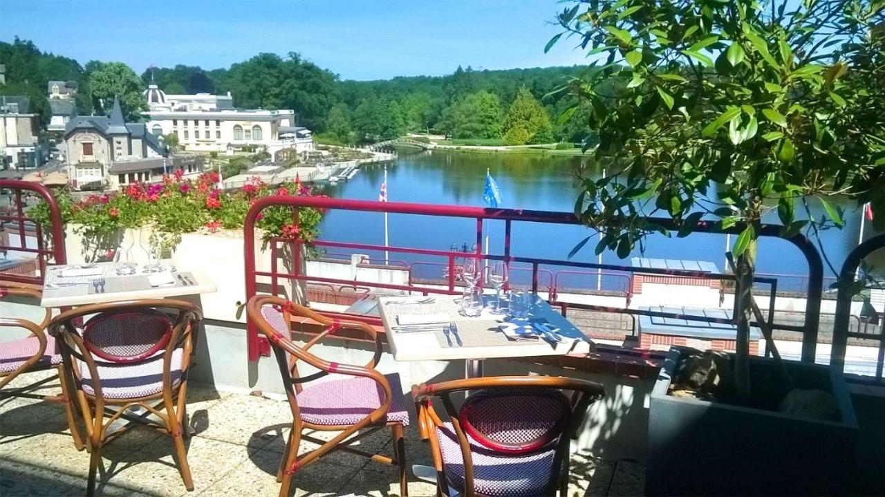 ホテル オテル スパ ドゥ ベリル Bagnoles de l'Orne Normandie エクステリア 写真